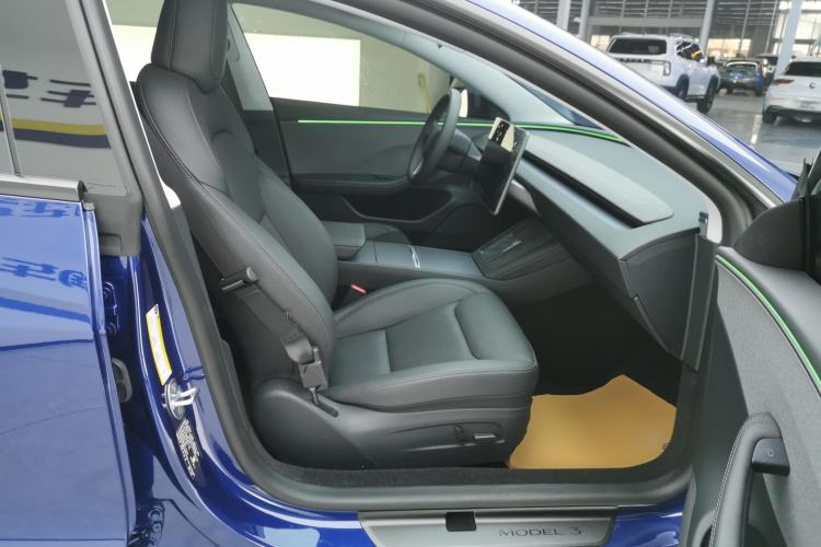 Used Tesla Model 3 2025 Rear-Wheel-Drive Version
