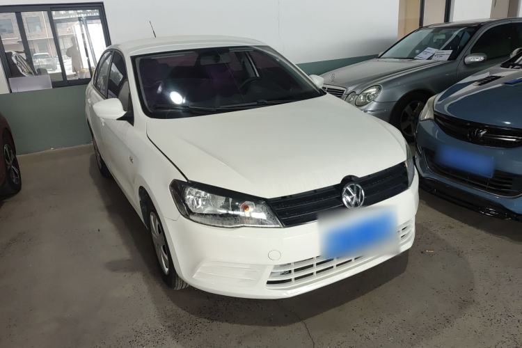 Used Volkswagen Jetta 2015 Value Edition 1.6L Manual Fashionable Style
