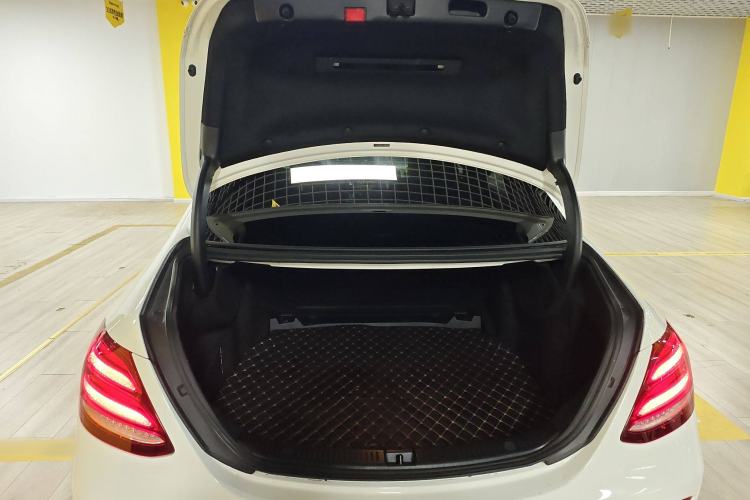 Used Mercedes-Benz E-Class 2020 Restyled E 300 L Sporty and Stylish Edition