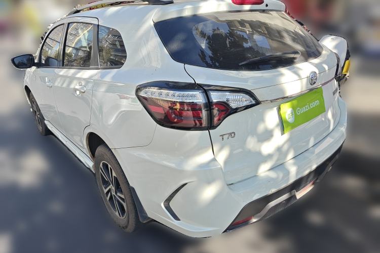 Used Venucia T70 2020 1.6L Manual Luxury Edition China V Standard
