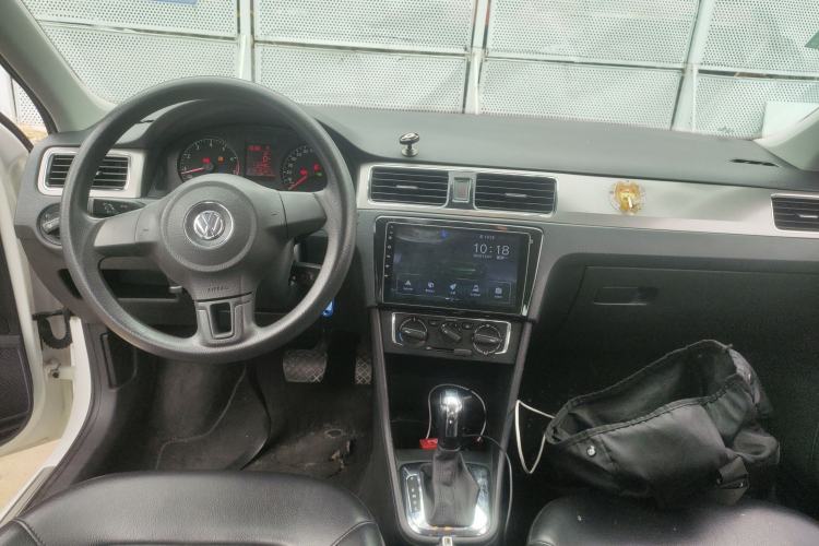 Used Volkswagen Santana 2015 1.6L Automatic Comfort Edition