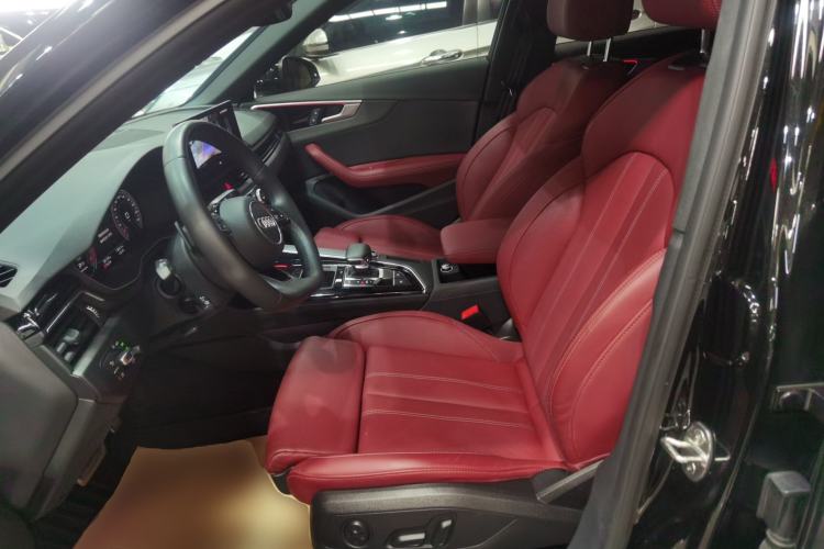 Used Audi A4L 2023 40 TFSI Luxury Dynamic Model