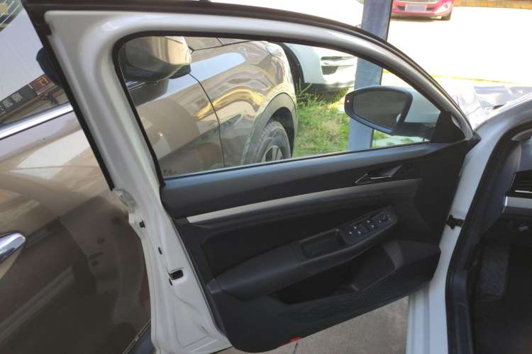 Used Volkswagen Bora 2021 1.5L Automatic Fashionable Smart Connectivity Version
