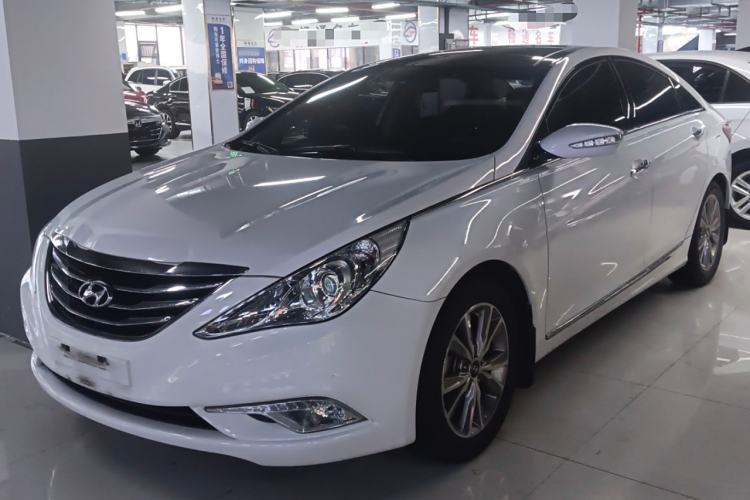 Used Hyundai Sonata 2014 2.4L Automatic Leading Edition China IV Standard

