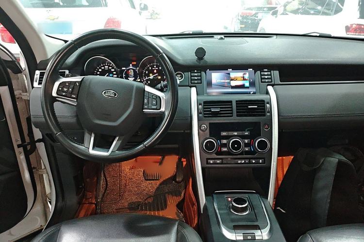 Used Land Rover Discovery Sport 2018 240 PS SE Version
