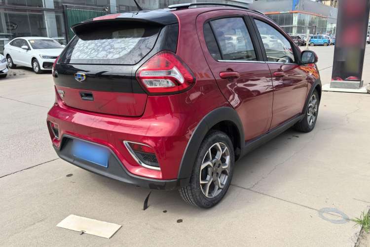Used Geely Auto Vision X1 2017 1.3L Automatic Fun Edition
