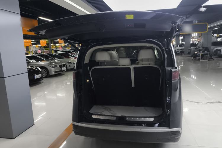 Used Denza D9 2024 DM-i 980 Four-Wheel Drive Prestige Model