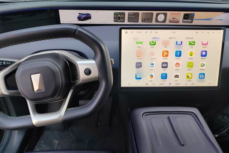 Used  07 2024 Max Extended-Range Edition
