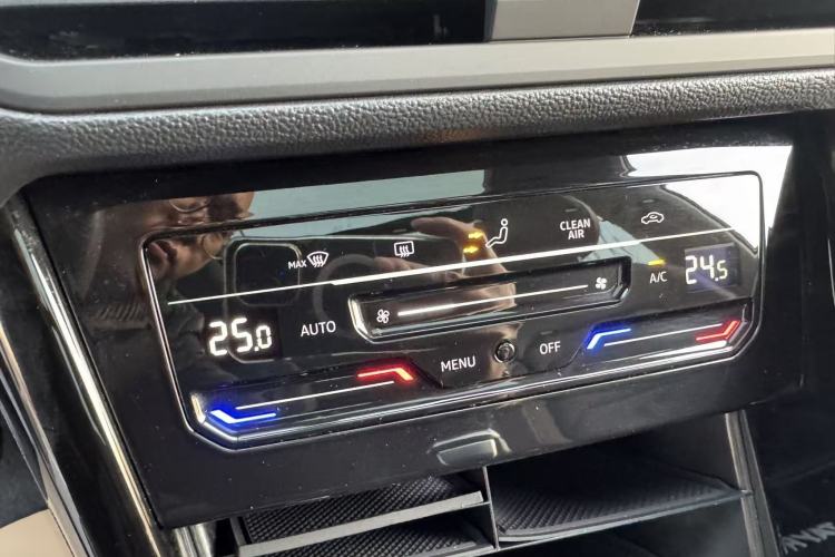 Used Volkswagen Tayron 2021 280TSI Two-Wheel Drive Luxury Smart Connectivity Version