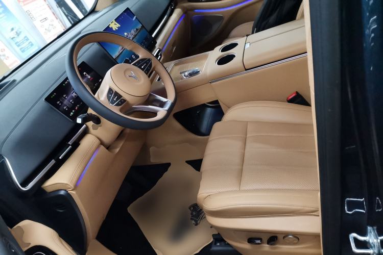 Used VOYAH Dream 2025 PHEV Four-Wheel-Drive Flagship Version – Qiankun Edition
