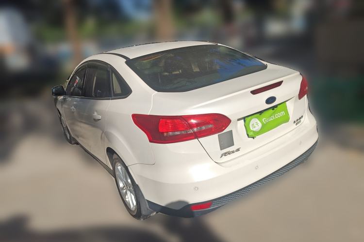 Used Ford Focus 2015 Sedan EcoBoost 180 Automatic Elite Model
