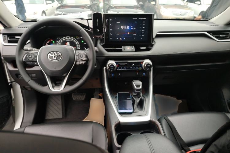 Used Toyota RAV4 2022 2.0L CVT Two-Wheel Drive Prestige Edition
