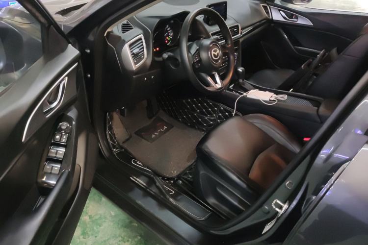 Used Mazda Mazda 3 Axela 2017 Sedan 1.5L Automatic Luxury Model Emission Standard China V