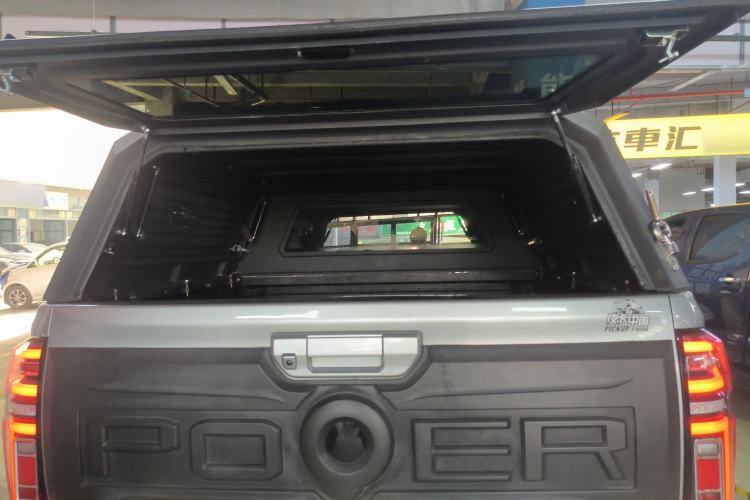 Used Great Wall Poer 2023 2.0T Passenger Version Automatic Diesel 4x4 Comfort Trim – GW4D20M