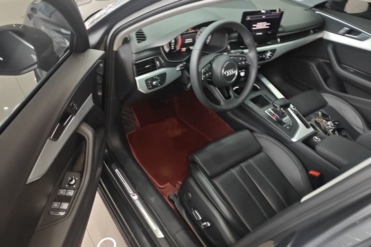 Used Audi A4L 2024 40 TFSI Fashion Dynamic Model