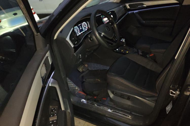 Used Volkswagen Tayron 2020 330TSI Two-Wheel Drive Luxury Smart Connectivity Version
