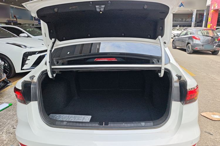 Used Geely Auto Emgrand 2022 4th Generation 1.5L CVT Flagship Model
