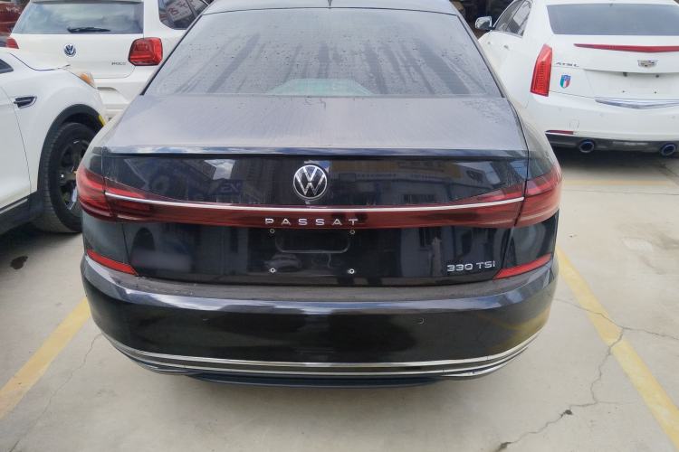 Used Volkswagen Passat 2022 330TSI Starry Elite Edition Custom Version
