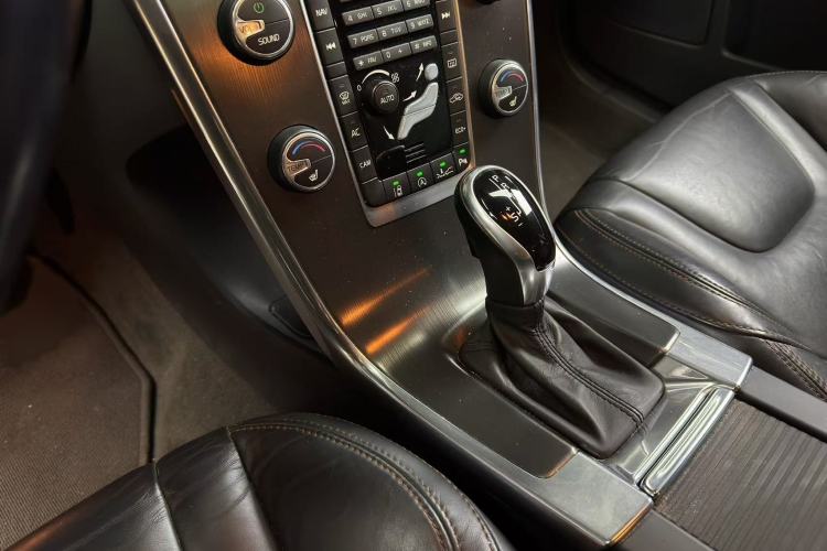 Used Volvo XC60 2014 Restyled T5 Zhiya Edition