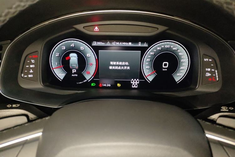 Used Audi Q7 2021 55 TFSI quattro S line Sport model
