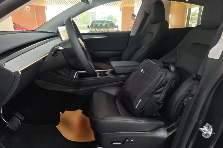 Used Tesla Model Y 2024 Rear-Wheel-Drive Version
