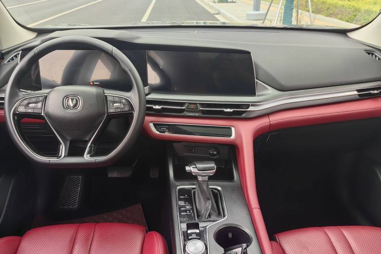 Used Changan CS75 PLUS 2021 1.5T Automatic Luxury Version
