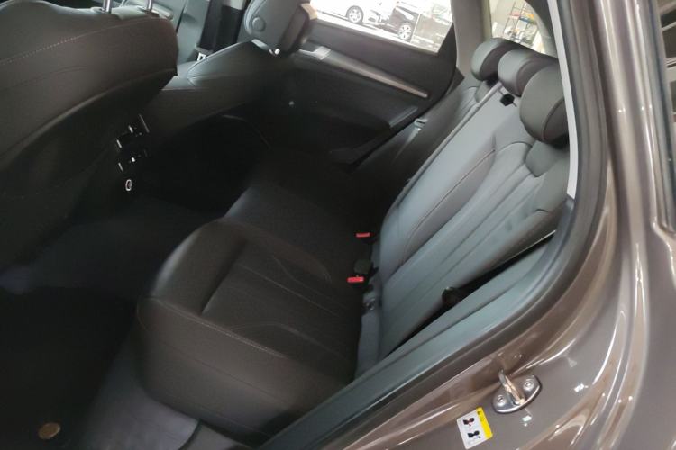 Used Audi Q5L 2022 Updated 45T Luxury Dynamic Version