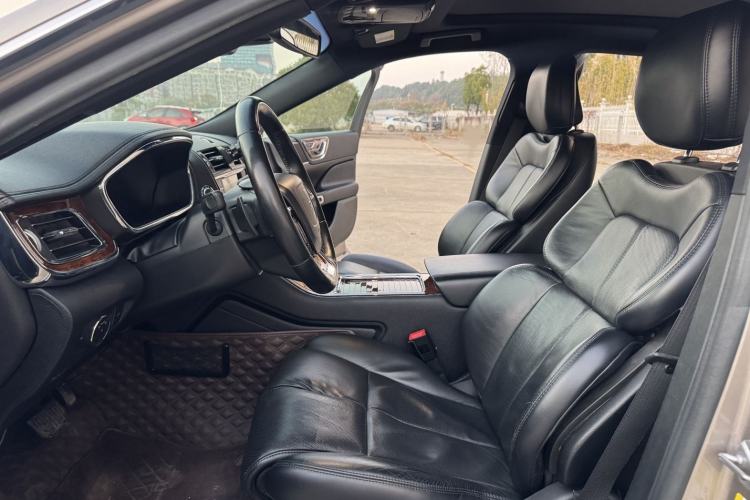 Used Lincoln Continental 2018 2.0T Two-Wheel Drive Deluxe Edition
