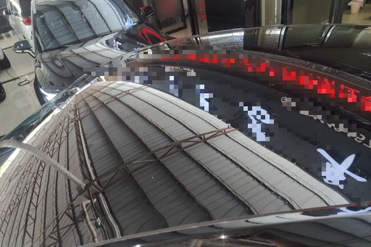 Used Tesla Model Y 2023 Long-Range All-Wheel-Drive Version
