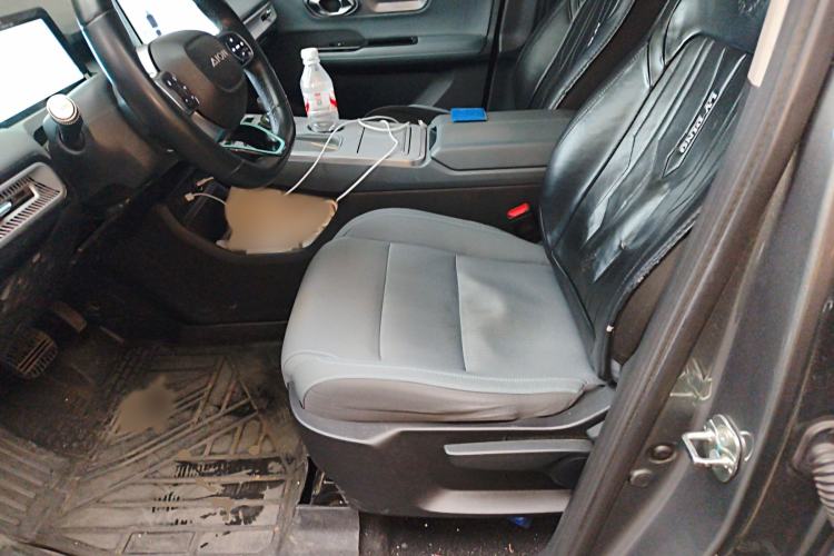 Used AION Y 2023 Younger
