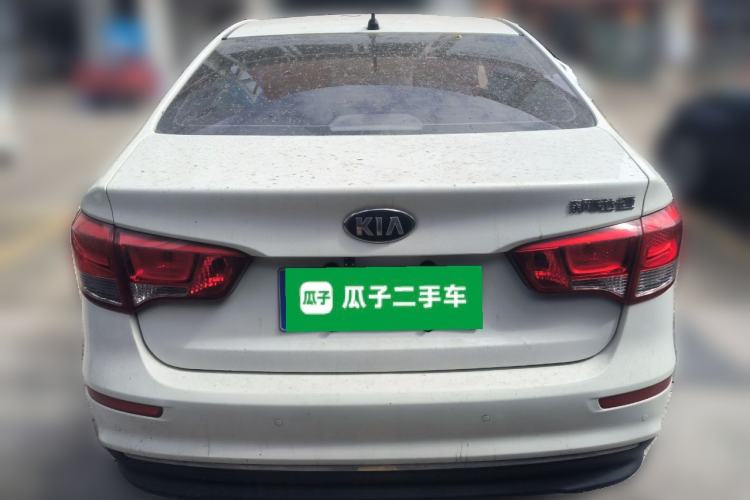 Used Kia K2 2015 Sedan 1.4L MT GLS
