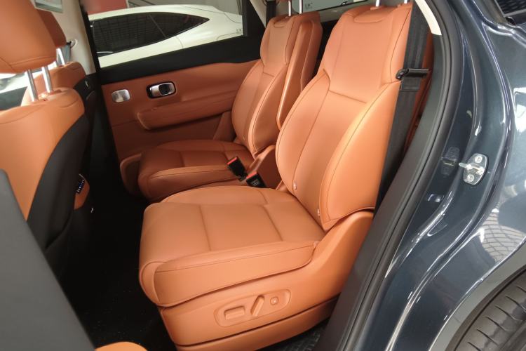 Used Leapmotor C16 2026 Extended-Range 280 LiDAR Zhizun Edition 6 Seats