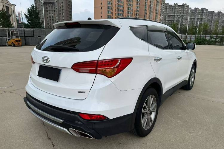 Used Hyundai Santa Fe 2013 2.4L Automatic 4x4 Prestige Edition

