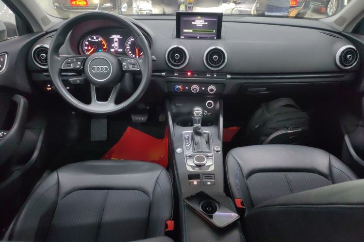 Used Audi A3 2020 Limousine 35 TFSI Fashion Edition China VI Emission Standard