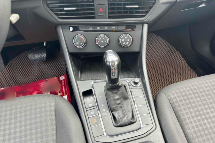 Used Volkswagen Bora 2021 1.5L Automatic Fashionable Smart Connectivity Version
