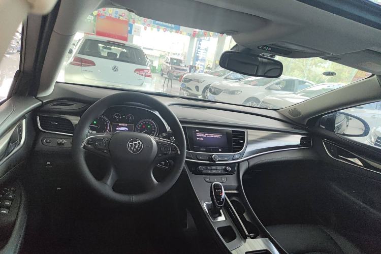 Used Buick LaCrosse 2019 28T Luxury Model
