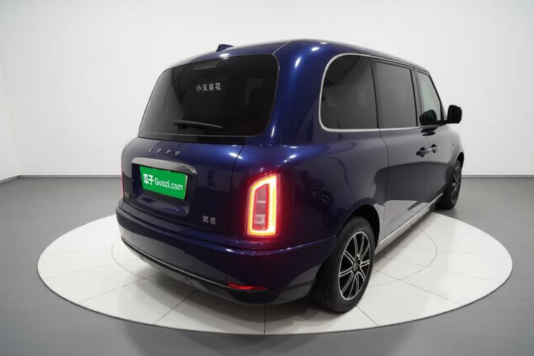 Used  TX 2022 TX5 Extended-Range Space Enjoyment Edition
