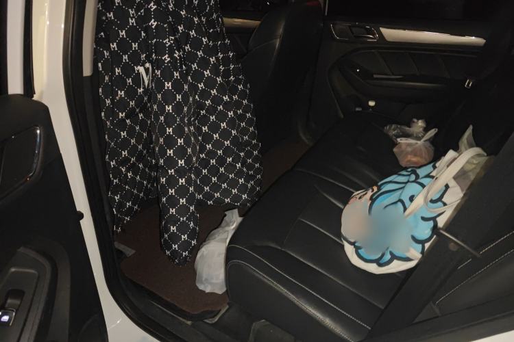 Used Roewe RX5 2016 20T Two-Wheel Drive Automatic Internet Smart Edition