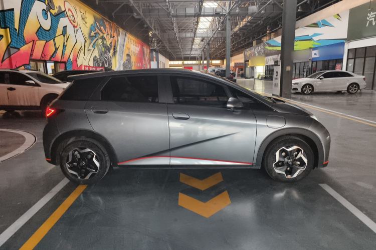 Used BYD Dolphin 2021 405 km Fashion Edition
