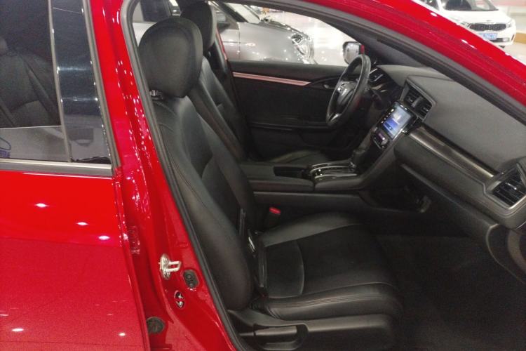 Used Honda Civic 2021 HATCHBACK 220TURBO CVT New Trendsetter