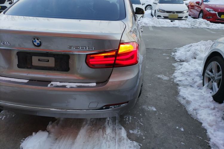 Used BMW 3 Series 2016 320Li Luxury Design Package
