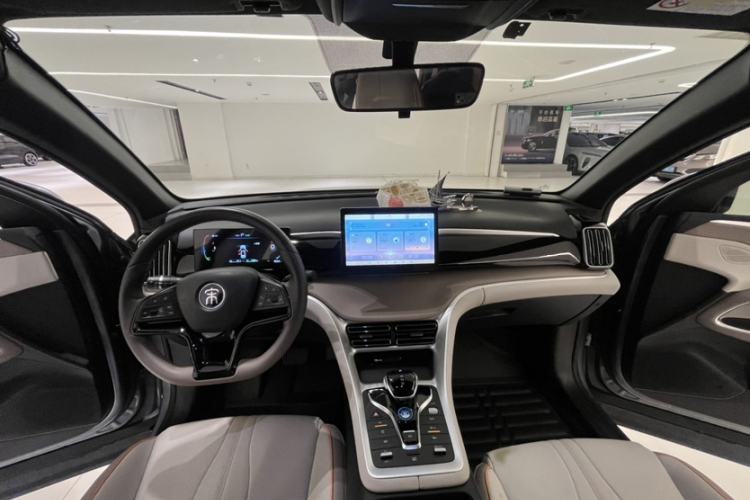 Used BYD Song Pro New Energy 2023 Champion Edition DM-i 71KM Navigation Model