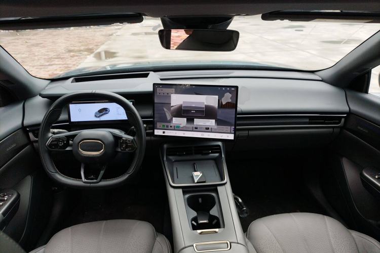 Used Lynk & Co 07 2024 EM-P 126 Long-Range Ultra
