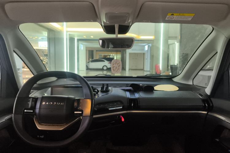 Used Baojun KiWi EV 2022 Designer Lite Edition Lithium Iron Phosphate
