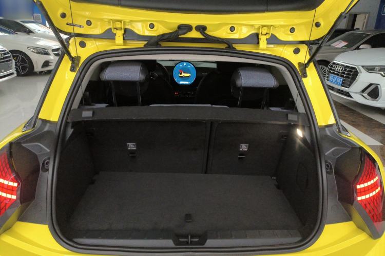 Used  Electric MINI COOPER 2024 456km COOPER E Classic Edition