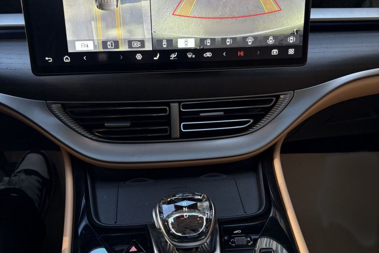 Used Denza D9 2024 DM-i 980 Four-Wheel Drive Prestige Model