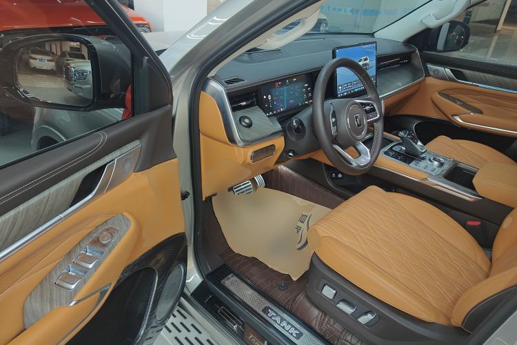 Used Tank 500 New Energy 2025 Hi4-Z
