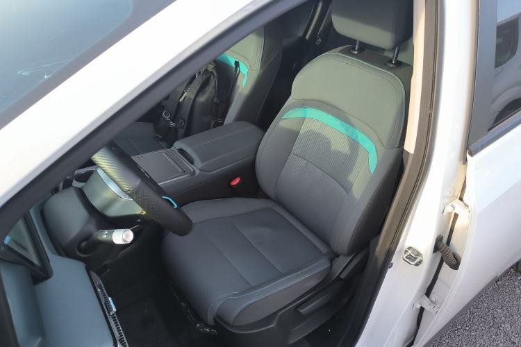 Used AION Y 2023 Plus 610 Enjoy Edition