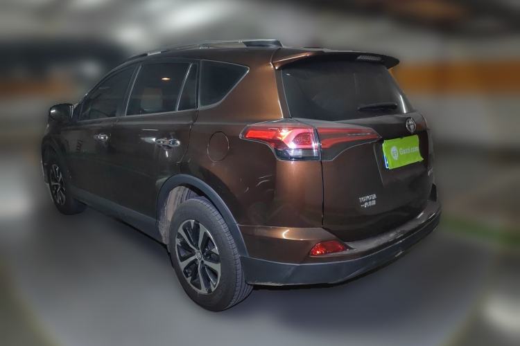 Used Toyota RAV4 2016 2.0L CVT Two-Wheel Drive Comfort Edition China V Standard