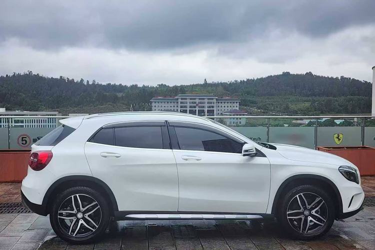 Used Mercedes-Benz GLA 2016 GLA 200 Fashion Model
